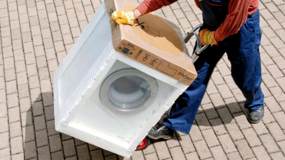 How to transport a washing machine?